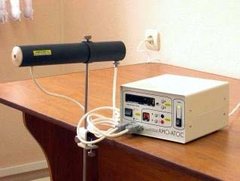 Аппарат «АМО-АТОС-ИКЛ» для магнитотерапии "бегущими" или стохастически переключаемыми магнитным импульсным полем и ИК-лазерным лучом в орбите глаза (круглый излучатель)