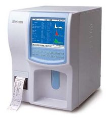 Автоматичний гематологічний аналізатор BC-2800, аналіз з 3 популяцій, 19 параметрів, 3 гістограми, 30 тестів/год, взяття зразка з відкритої пробірки
