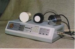 Аппарат КВЧ-терапии КВЧ-МТА (3 излучателя - 4,9; 5,6; 7,1 мм - со штативом)