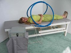 Установка магнітотерапевтична УМТІ3Ф (КОЛІБРІ) магнітним імпульсним полем, що біжить (у комплекті зі столом пацієнта)