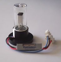 Малогабаритний освітлювач з дейтерієвою (водневою) лампою та джерелом живлення МОЛД